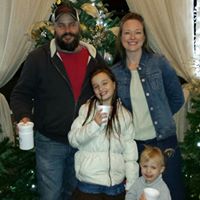 Julie Seay Photo 16