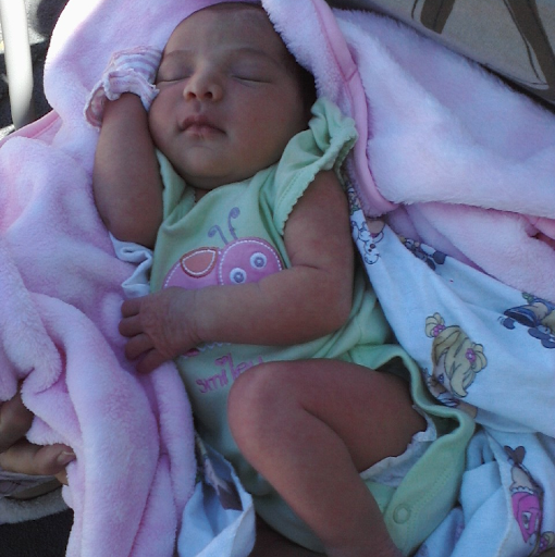 Vivian Gutierrez Photo 37