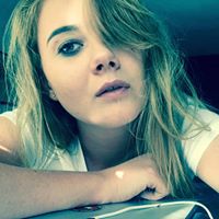 Victoria Graham Photo 12