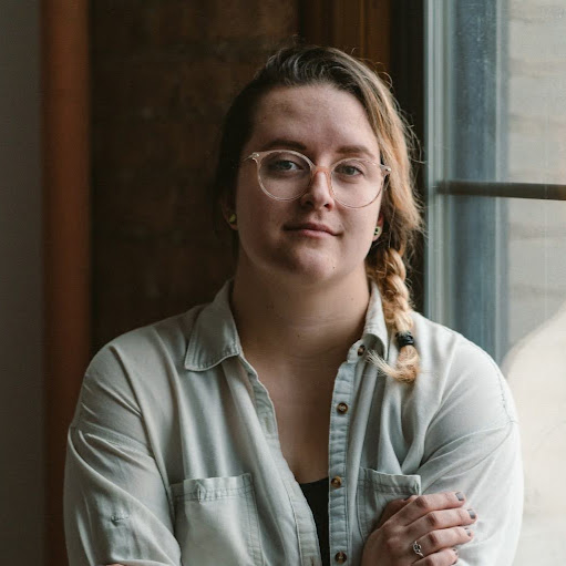 Catherine Elliott Photo 11