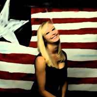 Julia Gorman Photo 12