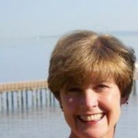 Suzanne Cartwright Photo 13
