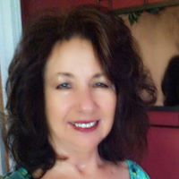 Joyce Brewer Photo 14
