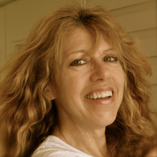 Barbara Charles Photo 36