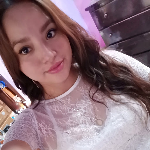 Luz Bautista Photo 5
