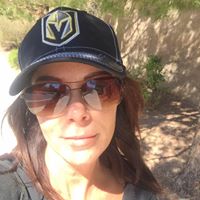 Tara Robbins Photo 11