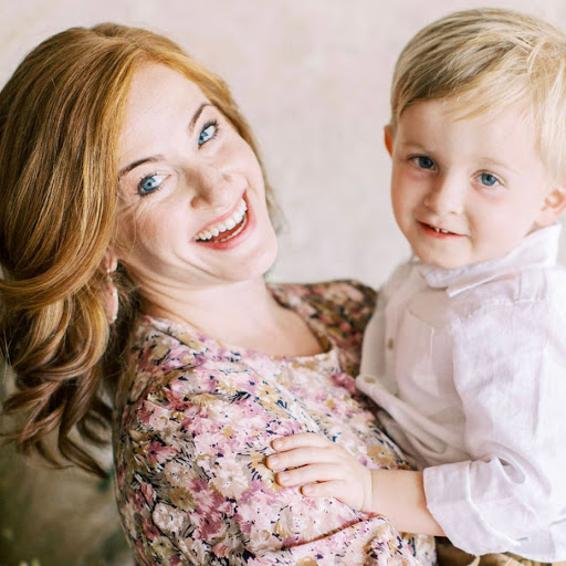 Lauren Whitmore Photo 14