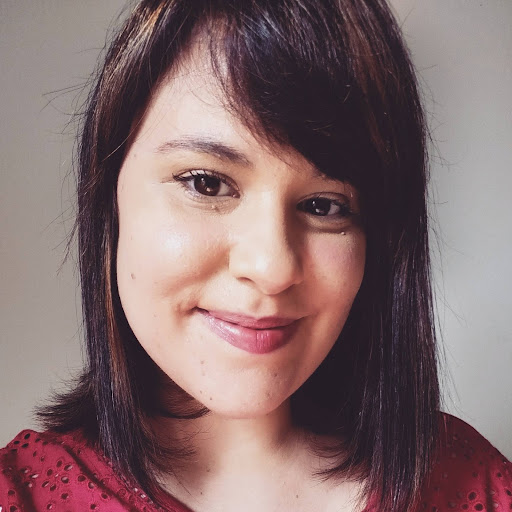 Sylvia Almeida Photo 27