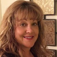 Suzanne Stafford Photo 32