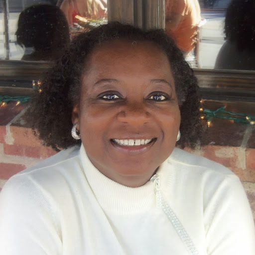 Ann Fields Photo 35