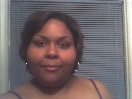 Paula Watson Photo 16