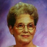 Elizabeth Tackett Photo 14