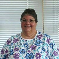 Linda Hendrickson Photo 21