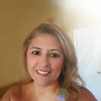 Debbie Flores Photo 7