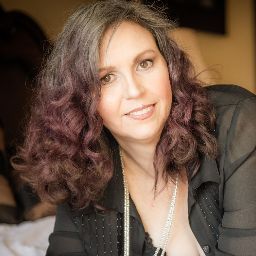 Stacey Bell Photo 32