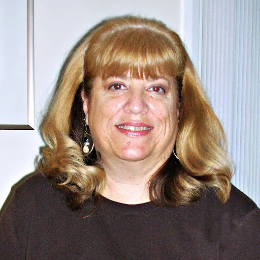 Denise Sharp Photo 9