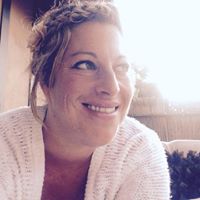 Kelly Grimes Photo 11