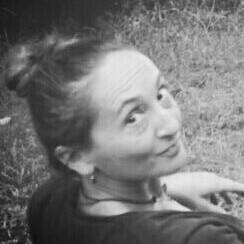 Maria Peters Photo 31