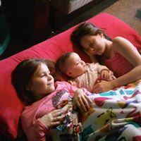 Sarah Lowery Photo 37
