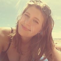 Sarah Carroll Photo 36