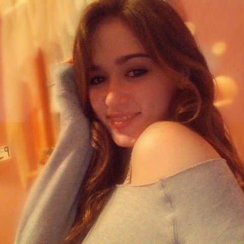 Katherine Esposito Photo 42