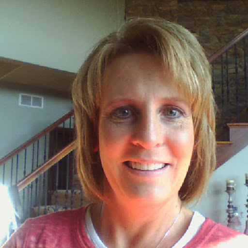 Julie Willard Photo 13