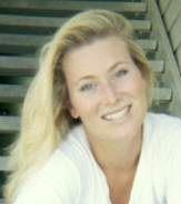 Christina Mann Photo 36