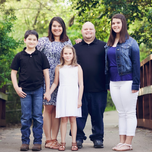 Jennifer Hunt Photo 23