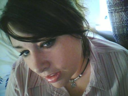 Patricia Hand Photo 24