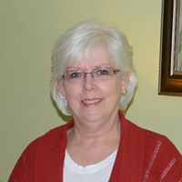 Diana Davidson Photo 14