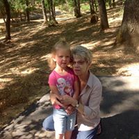 Terri Elliott Photo 15