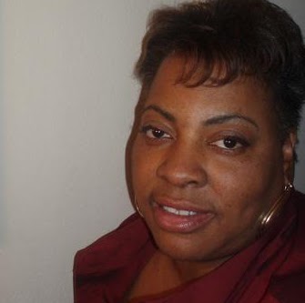 Anita Jones Photo 15