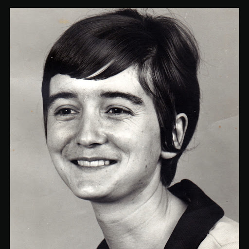 Patricia Bloom Photo 37