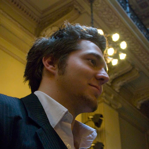Leo Davies Photo 14