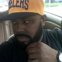 Maurice Moore Photo 9