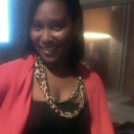 Lisa Saunders Photo 38