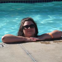 Stephanie Spence Photo 9