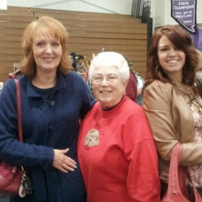 Barbara Groves Photo 15