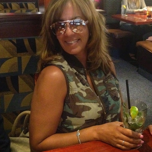 Annette Rivera Photo 23