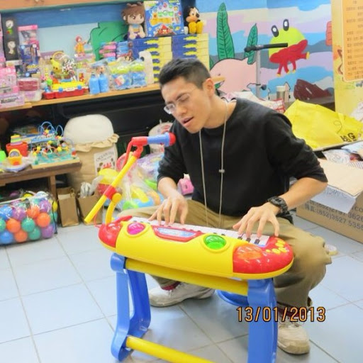 Yu Cheung Photo 6