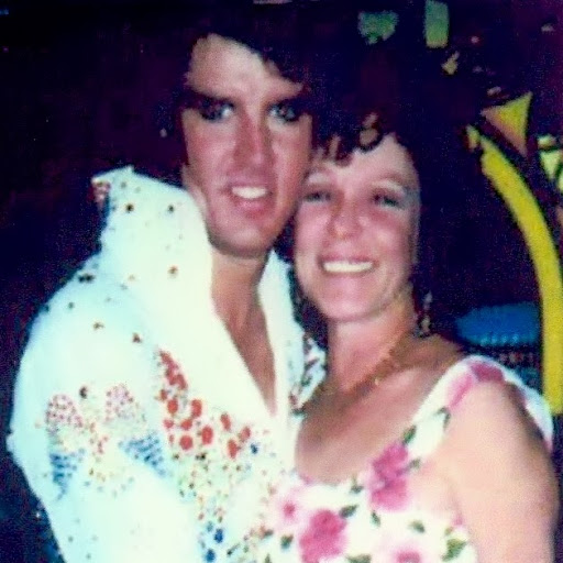 Suzanne Mahoney Photo 27