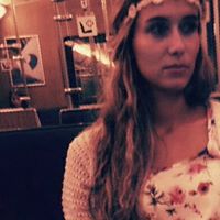 Laura Ott Photo 17