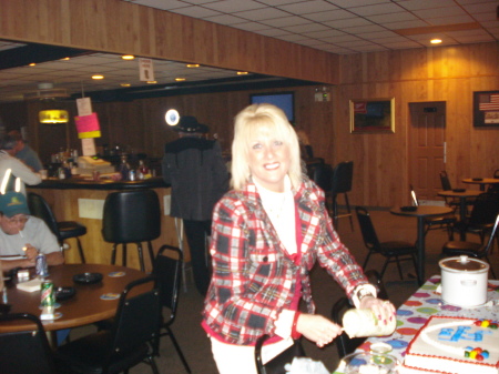 Julie Griffith Photo 36