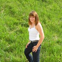 Elizabeth Smiley Photo 18