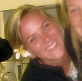 Anna Vaughn Photo 38