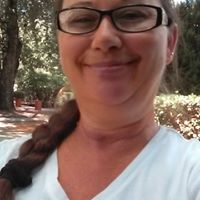 Julie Keller Photo 6