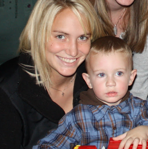 Erin Walker Photo 14