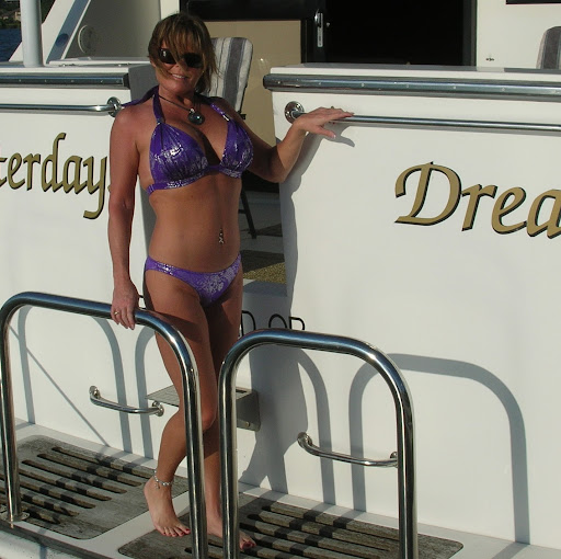 Annette Crawford Photo 14