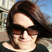 Erin Zimmer Photo 9