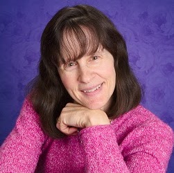 Donna Leblanc Photo 26